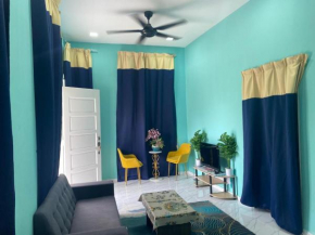 SYAZANA Homestay 705
